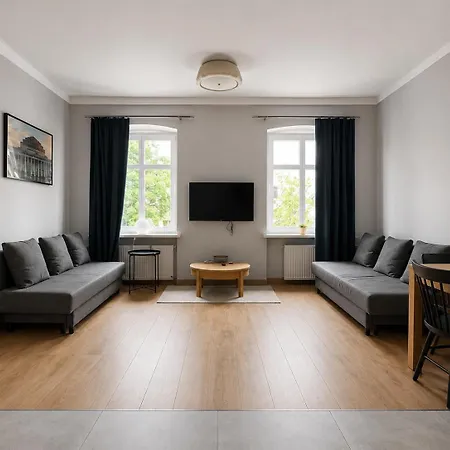 Spacious Apartment- 3 Kotlarska 75m2 By As Apartmán *